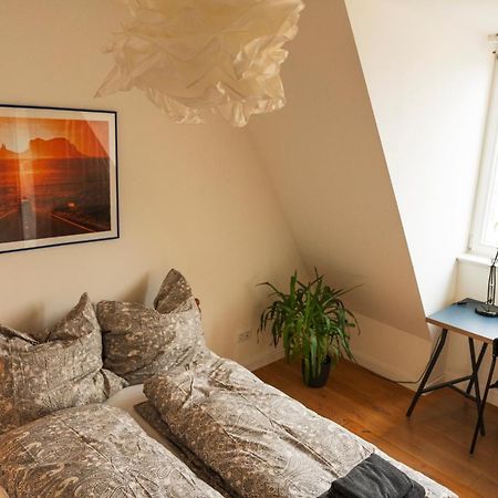 Woelkchen - Wohnung Mit Balkon, Holzdielen & Tv Бремерхафен Экстерьер фото